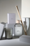 Scented Candle Accords Essentiels Musc Obscur-38H