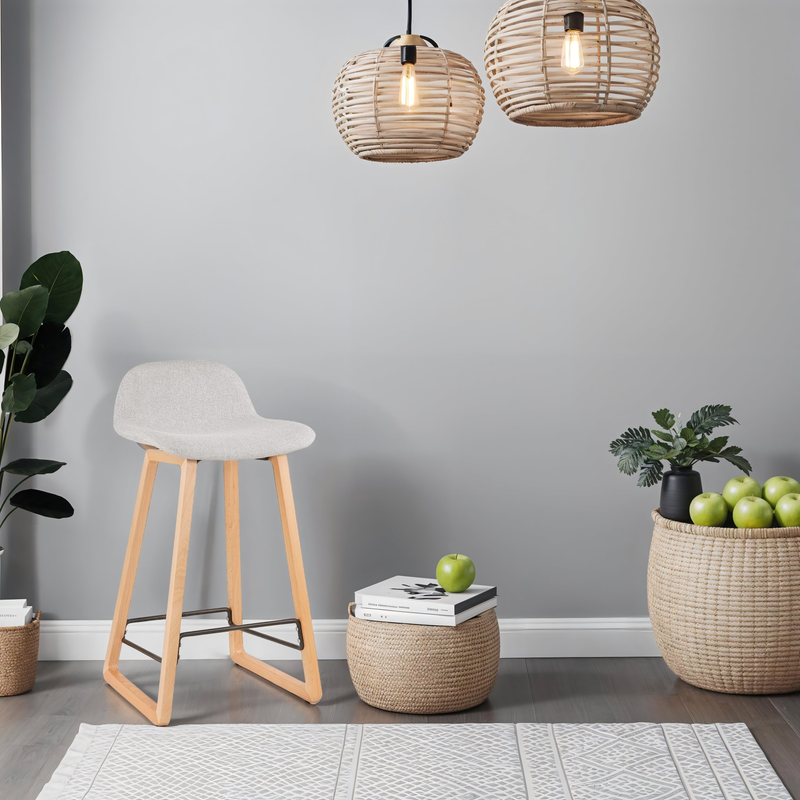 Halfhoge Scandinavische barkruk ‘BALTIK MINI' in lichtgrijze stof - Majorr