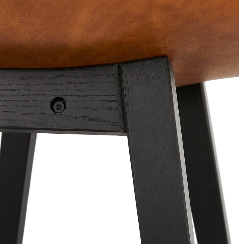 Barkruk 'ELENA' bruin in synthetisch materiaal en voet van zwart hout - Majorr