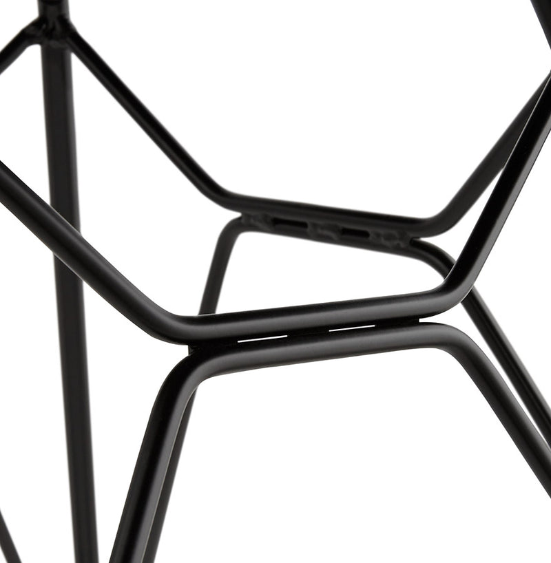 Design stoel 'GAUDY' wit industriële stijl met zwart metalen voet - Majorr