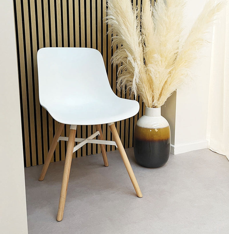 Witte design stoel 'GLADYS' - Majorr
