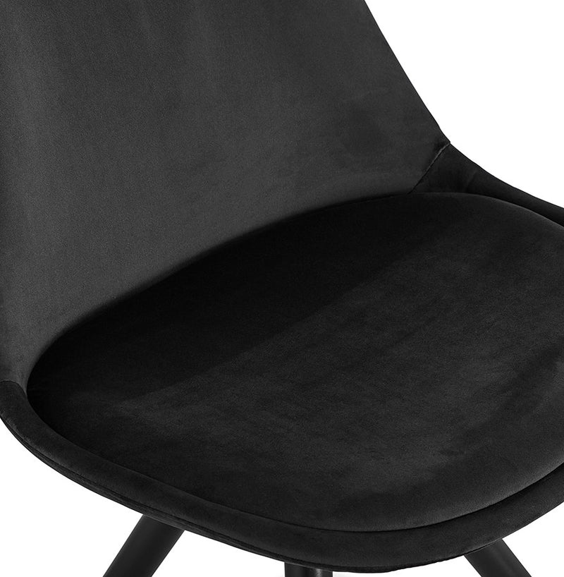 Design stoel 'HAMILTON' in zwart fluweel en poten in zwart hout - Majorr