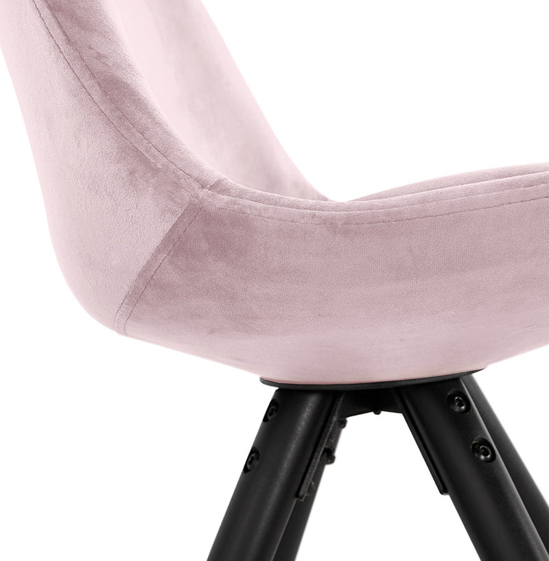 Design stoel 'HAMILTON' in roze fluweel en poten in zwart hout - Majorr