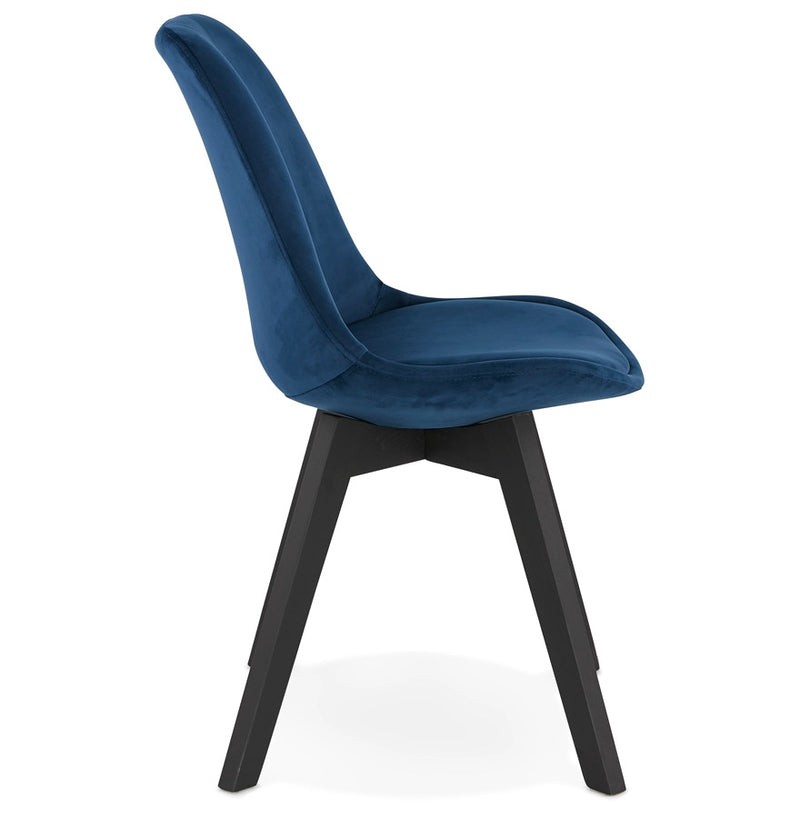 Stoel in blauw fluweel 'JOE' met structuur in zwart hout - Majorr