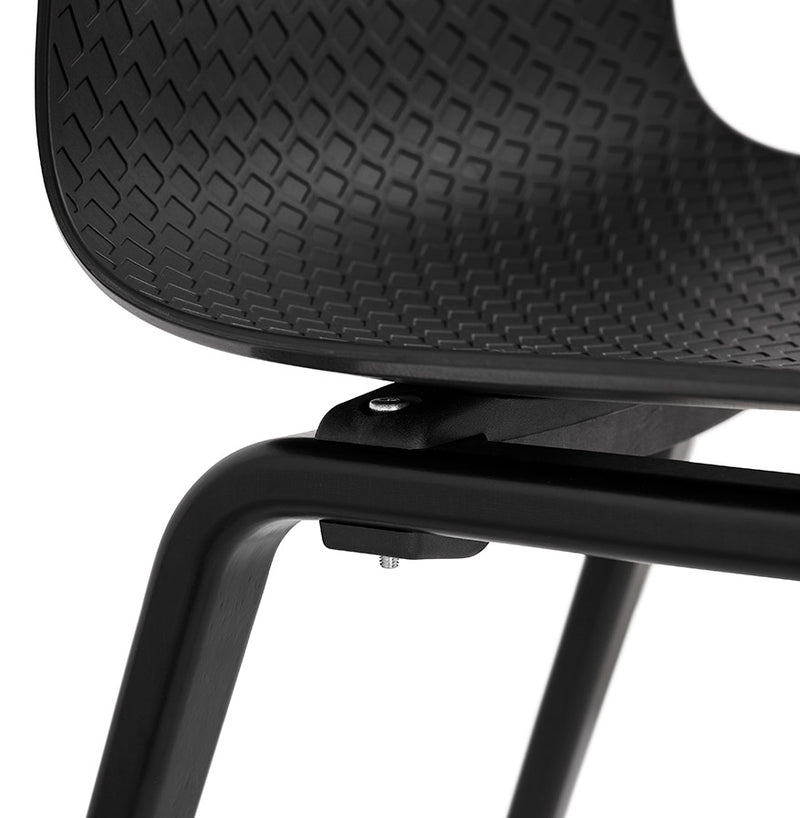 Design stoel 'PACIFIK' zwart met zwarte houten poten - Majorr