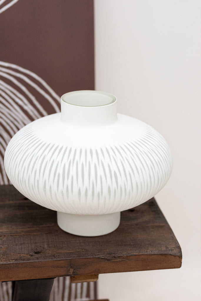 Vase Stripe Ball Low Glass White - Majorr